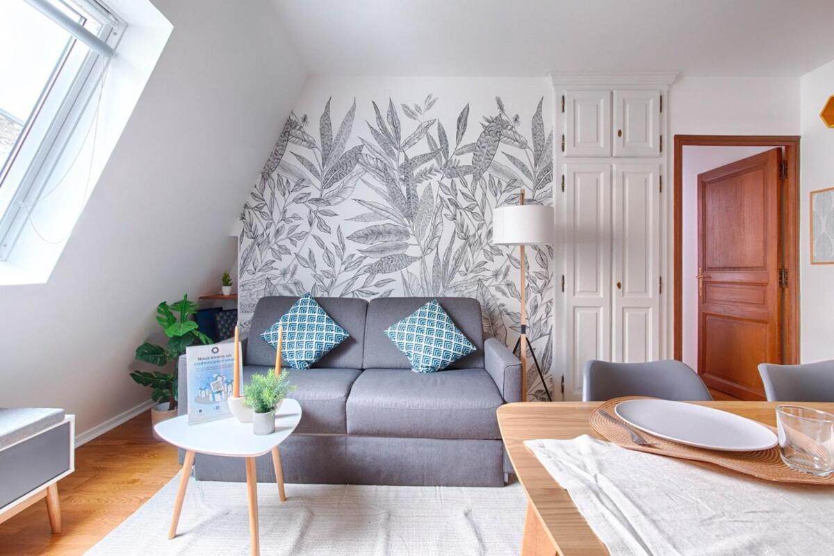 Appartement Near To Saint Lazare - 6P Париж Екстериор снимка